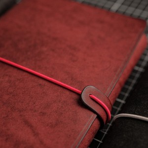 Notebook Skin комплект A5 - тетрадки Open Notes Mix 3 броя + Leather Wrap, Бордо