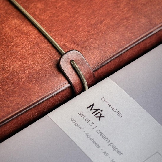 Notebook Skin комплект A5 - тетрадки Open Notes Mix 3 броя + Leather Wrap, Орех